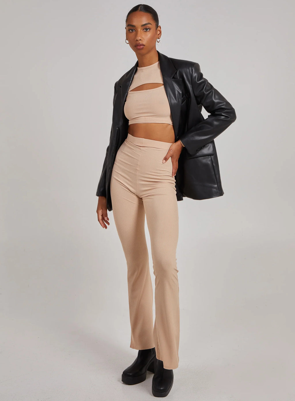 Ribbed Flare Trousers