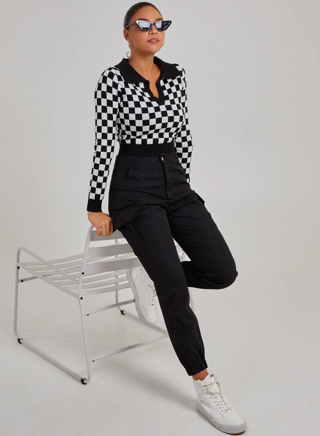 Notch Collar Checkered Top