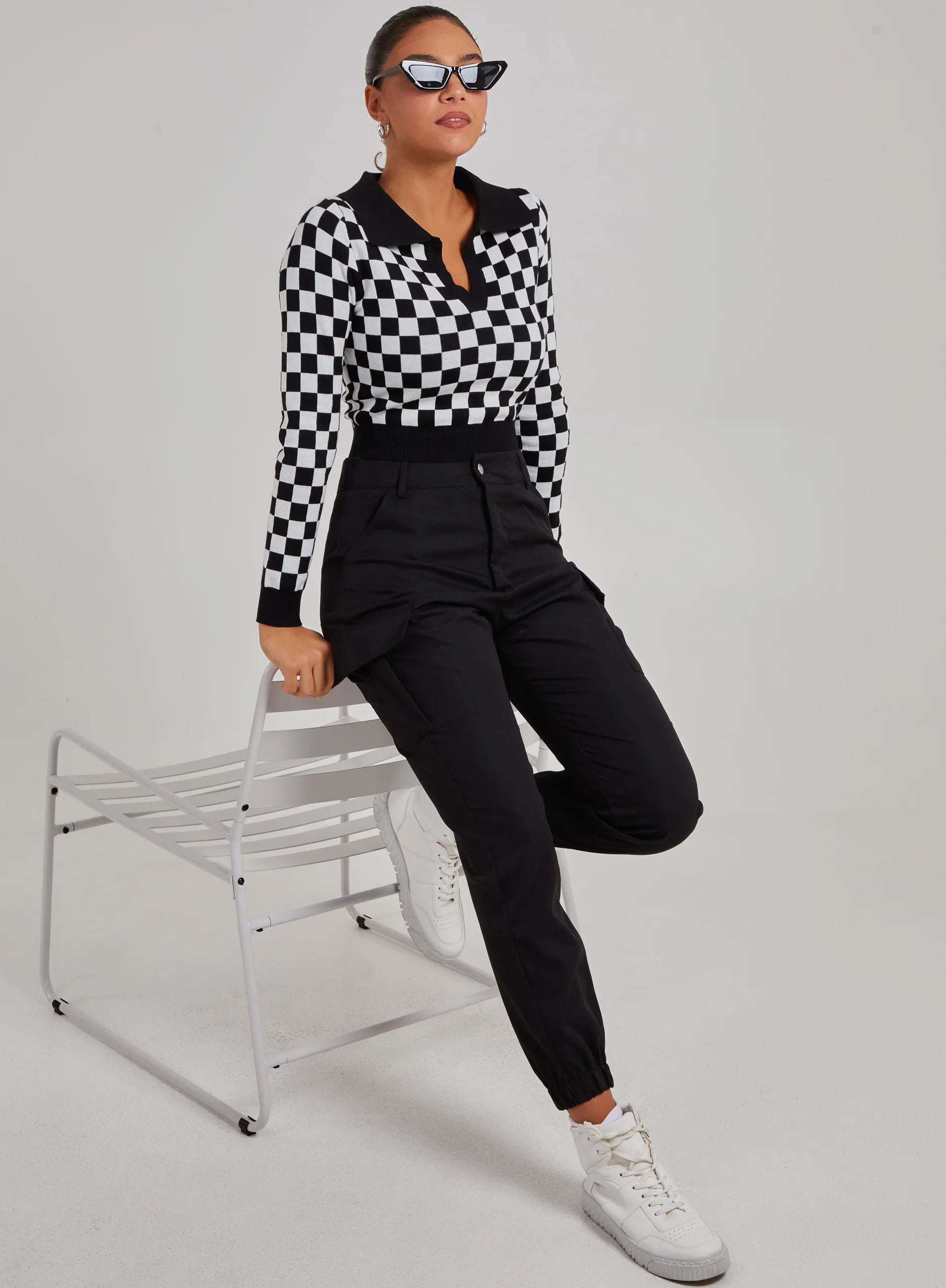 Notch Collar Checkered Top