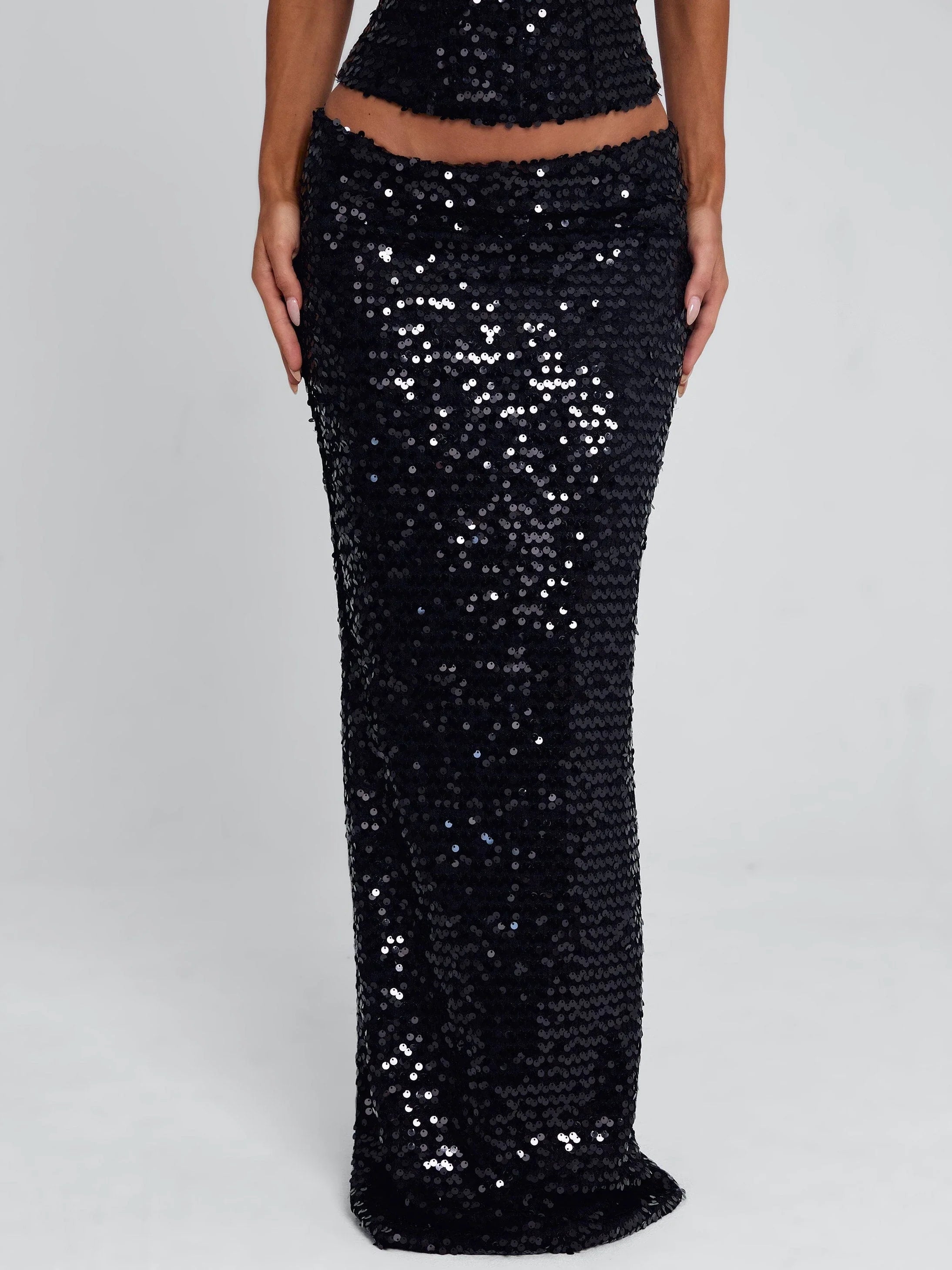NUI MAXI SKIRT BLACK