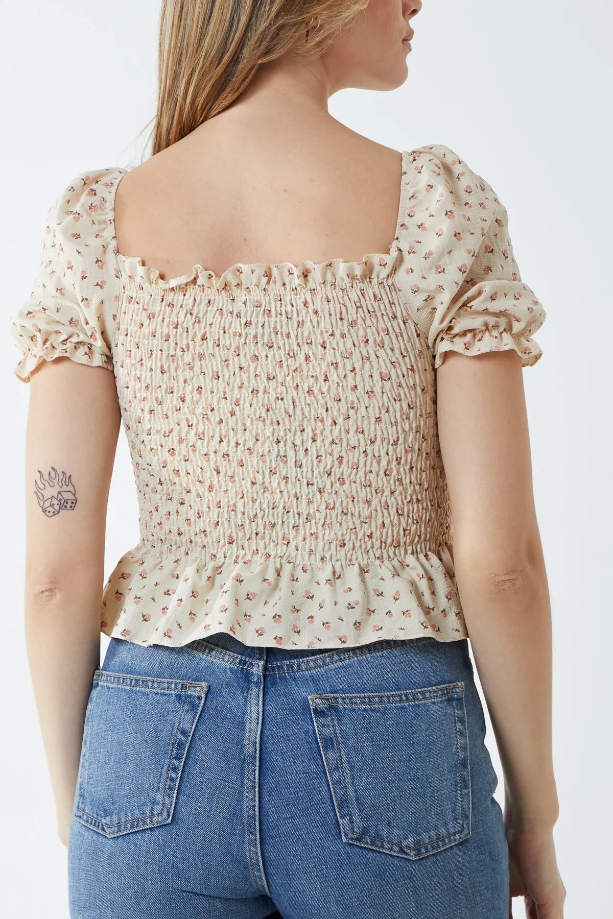 Short Sleeve Floral Ruched Top