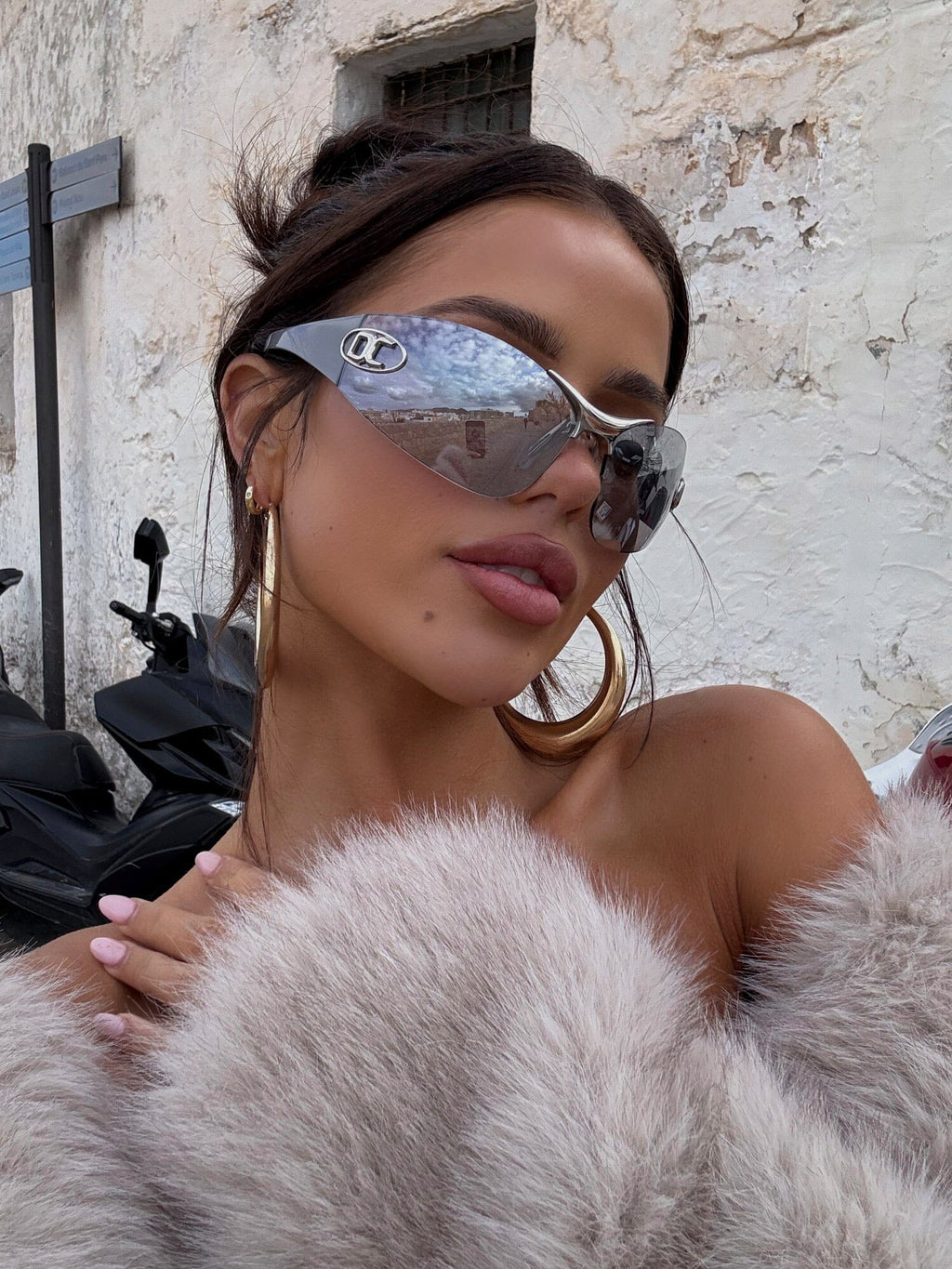 SIGNATURE FRAMELESS SUNGLASSES SILVER
