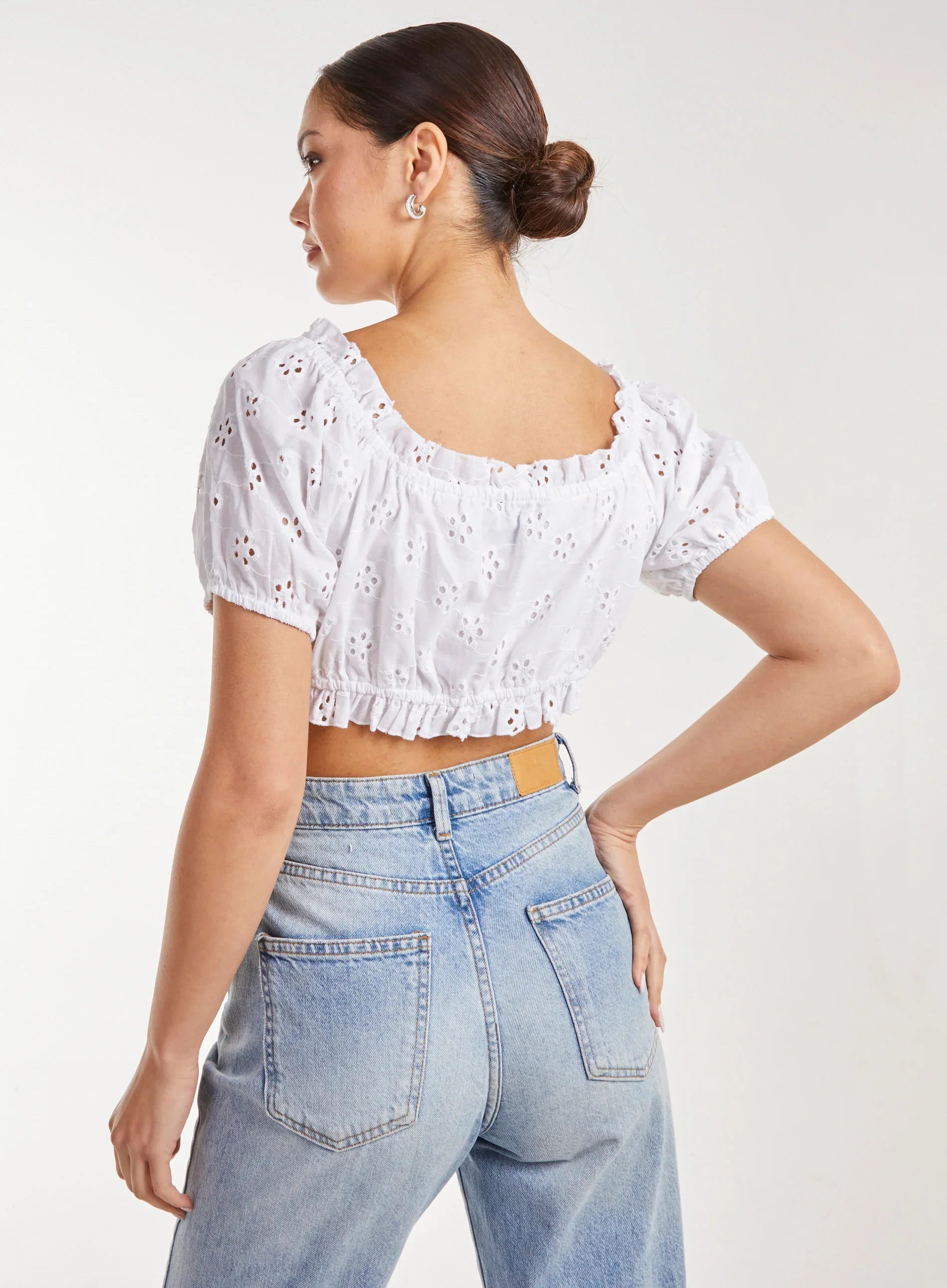 Broderie Puff Sleeve Tie Top