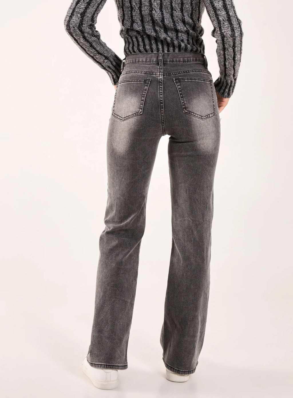 Washed Relaxed Fit High Waist Jeans